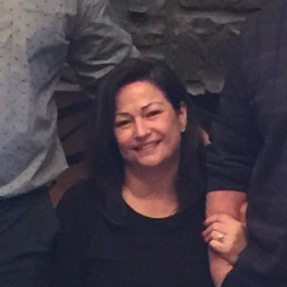 Meet your Posher, Rebecca - Picture 2 of 2